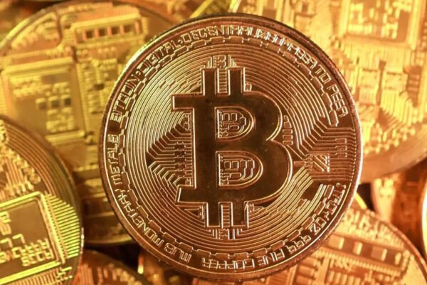 비트코인 vs 금 vs S&P500 투자 분석